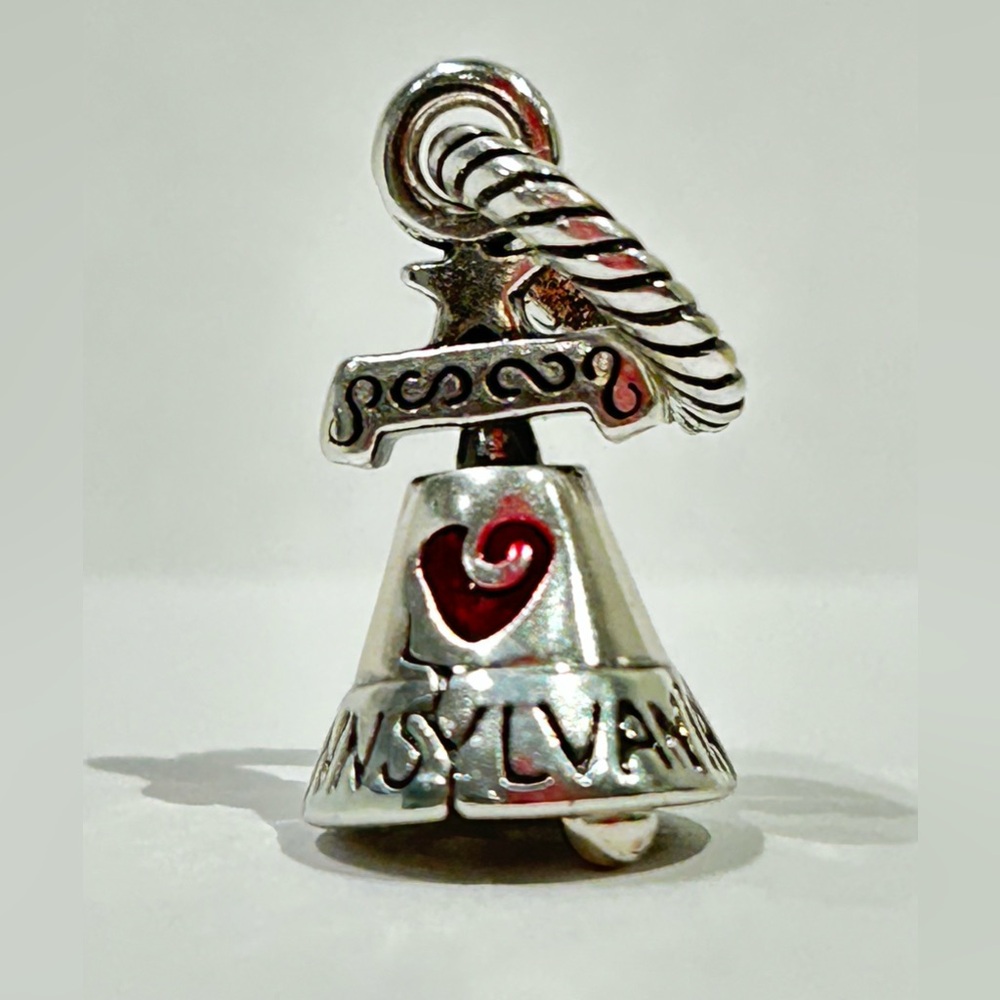 Brighton 3D Enameled PENNSYLVANIA State‎ Charm Liberty Bell Silvertone